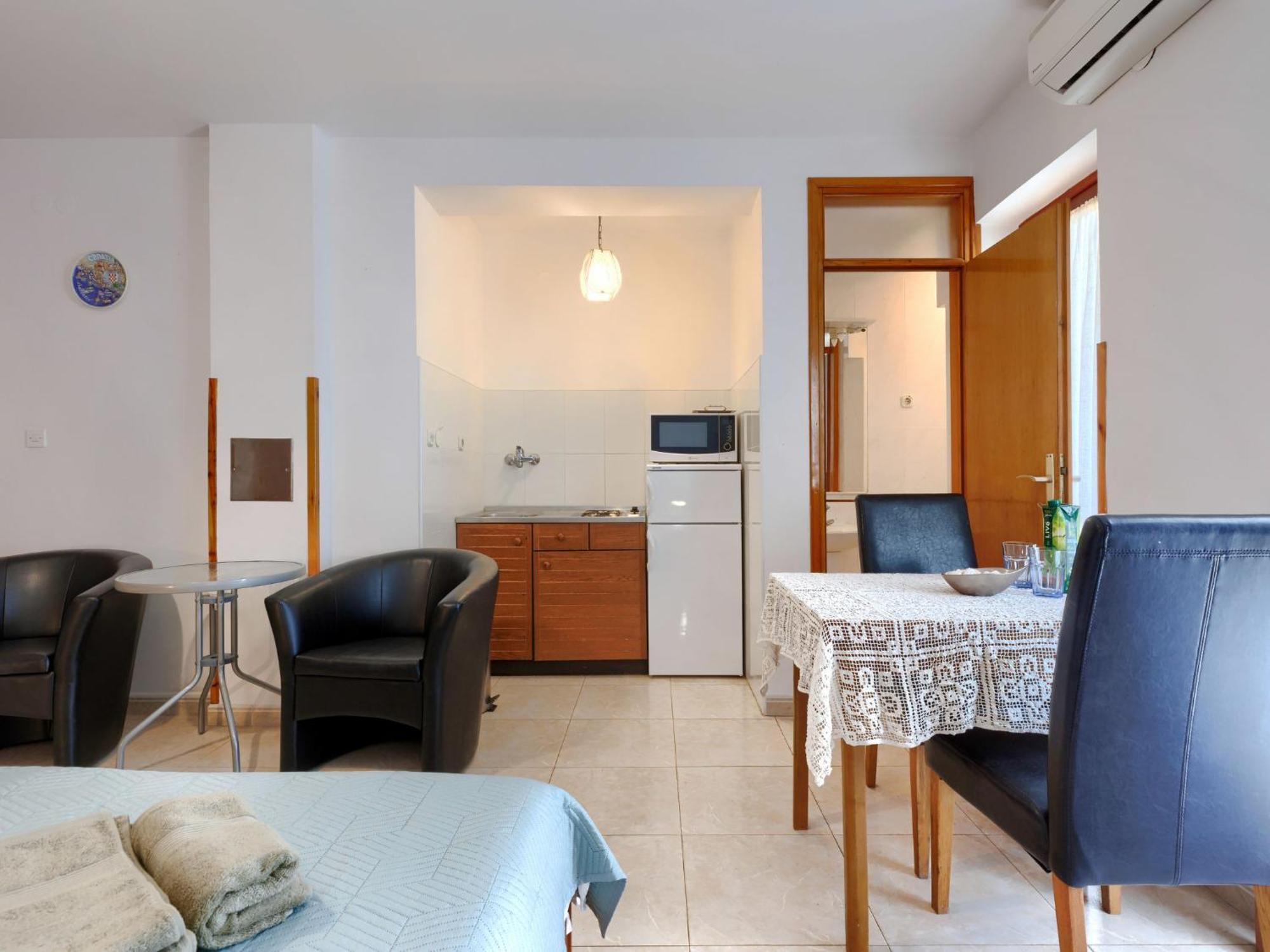 Apartment Alba - Roj157 By Interhome Ровин Екстериор снимка