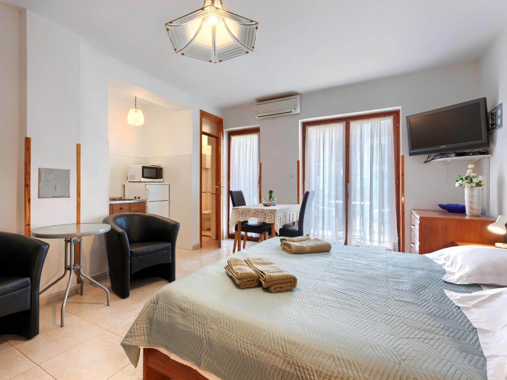 Apartment Alba - Roj157 By Interhome Ровин Екстериор снимка